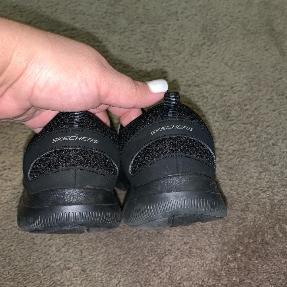 Comfy kicks - Picture 3 of 4